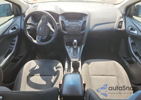 2016 Ford Focus Se z USA, uszkodzony, nr VIN 1FADP3K23GL345731